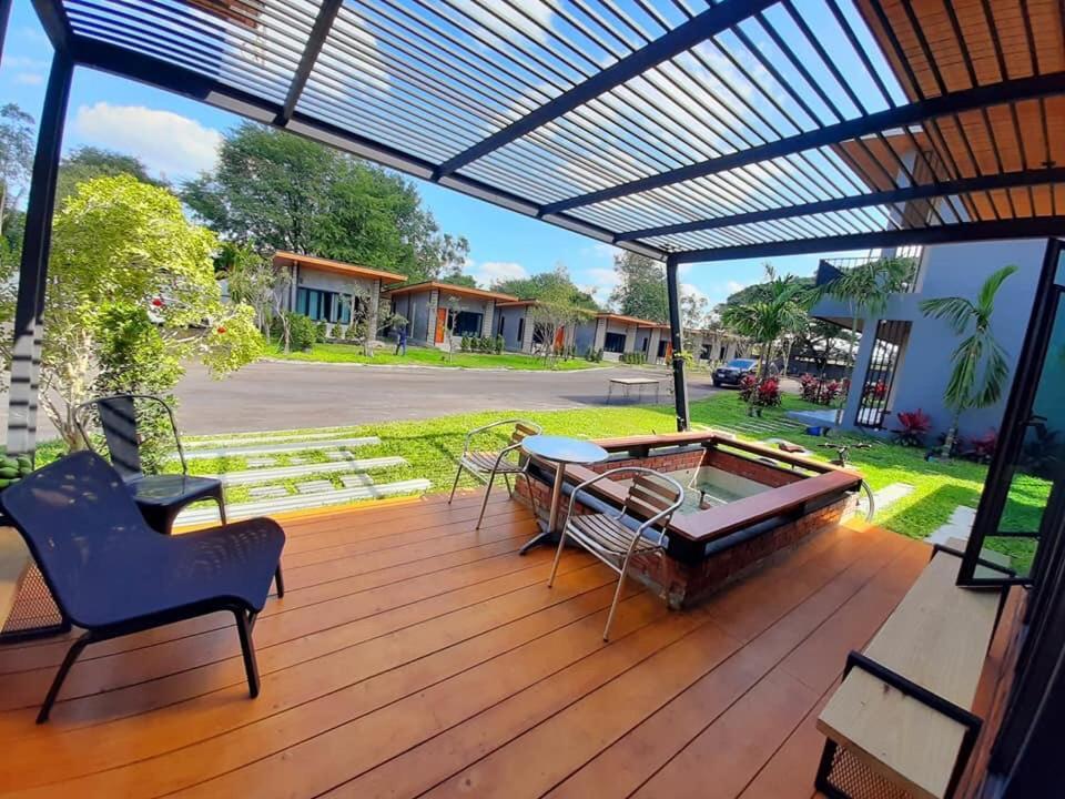 Baankampu Resort Pak Chong Buitenkant foto