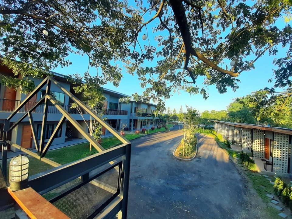 Baankampu Resort Pak Chong Buitenkant foto